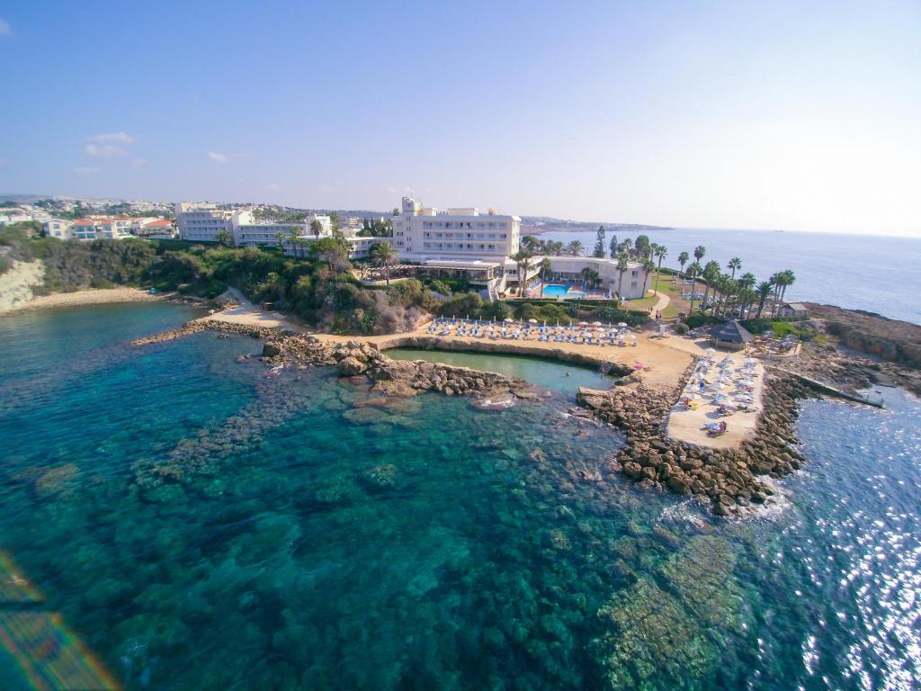 Wczasy na bajecznym Cyprze - Cynthiana Beach Hotel ***