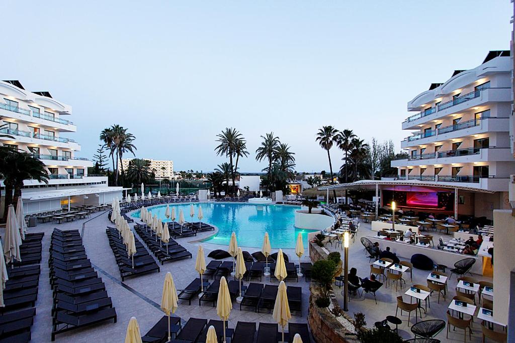 Majorka 2w1 - Hotel BG Rei del Mediterrani Palace **** - dwa posiłki dziennie